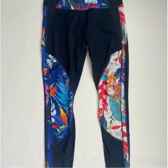 Athleta Womens Leggings Medium Tropical Precision 7/8 Ankle Pant Floral 596935 - Picture 13 of 15